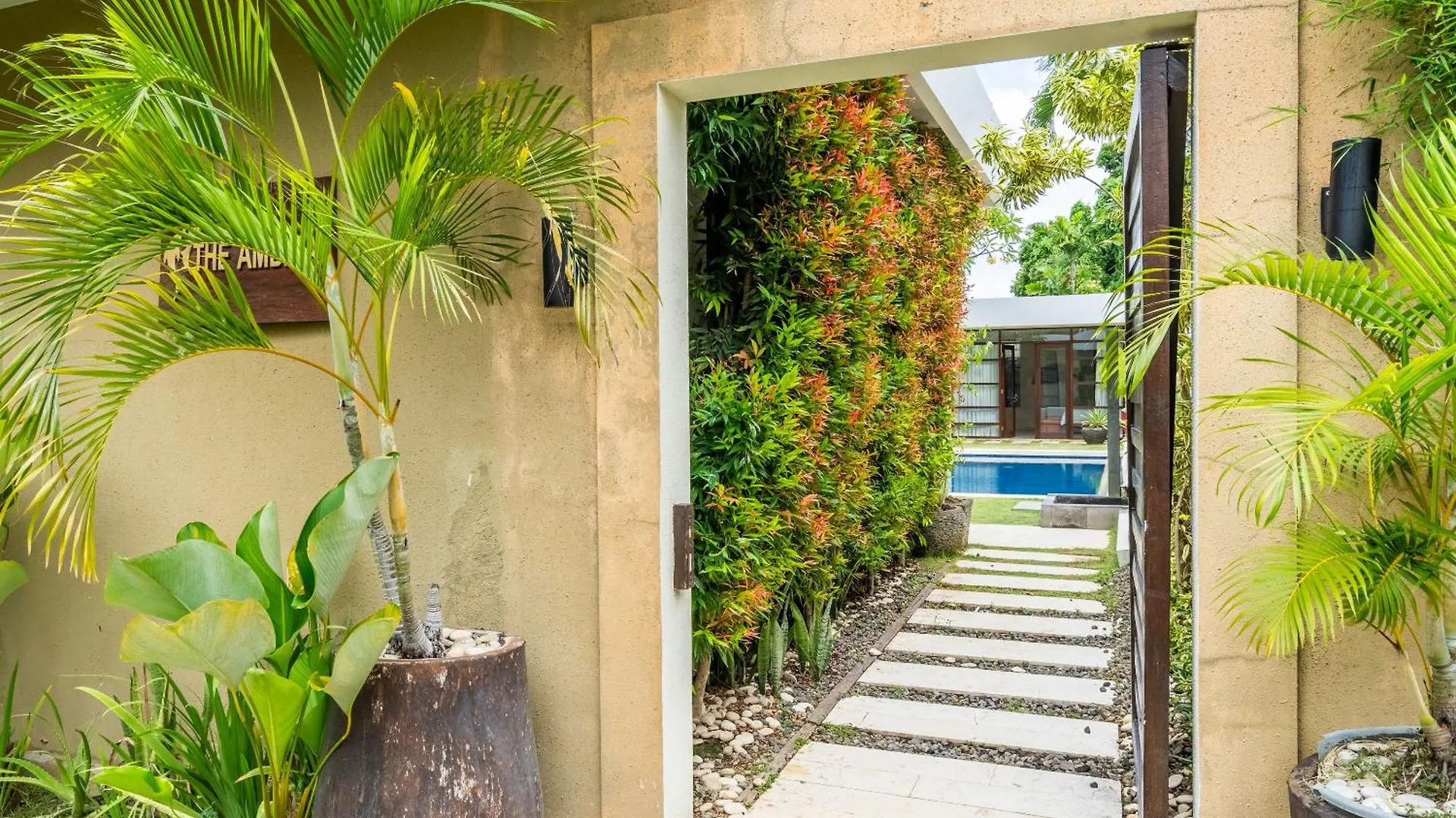 Abikaa, 4Br Lux Villa - Located In The Central Seminyak