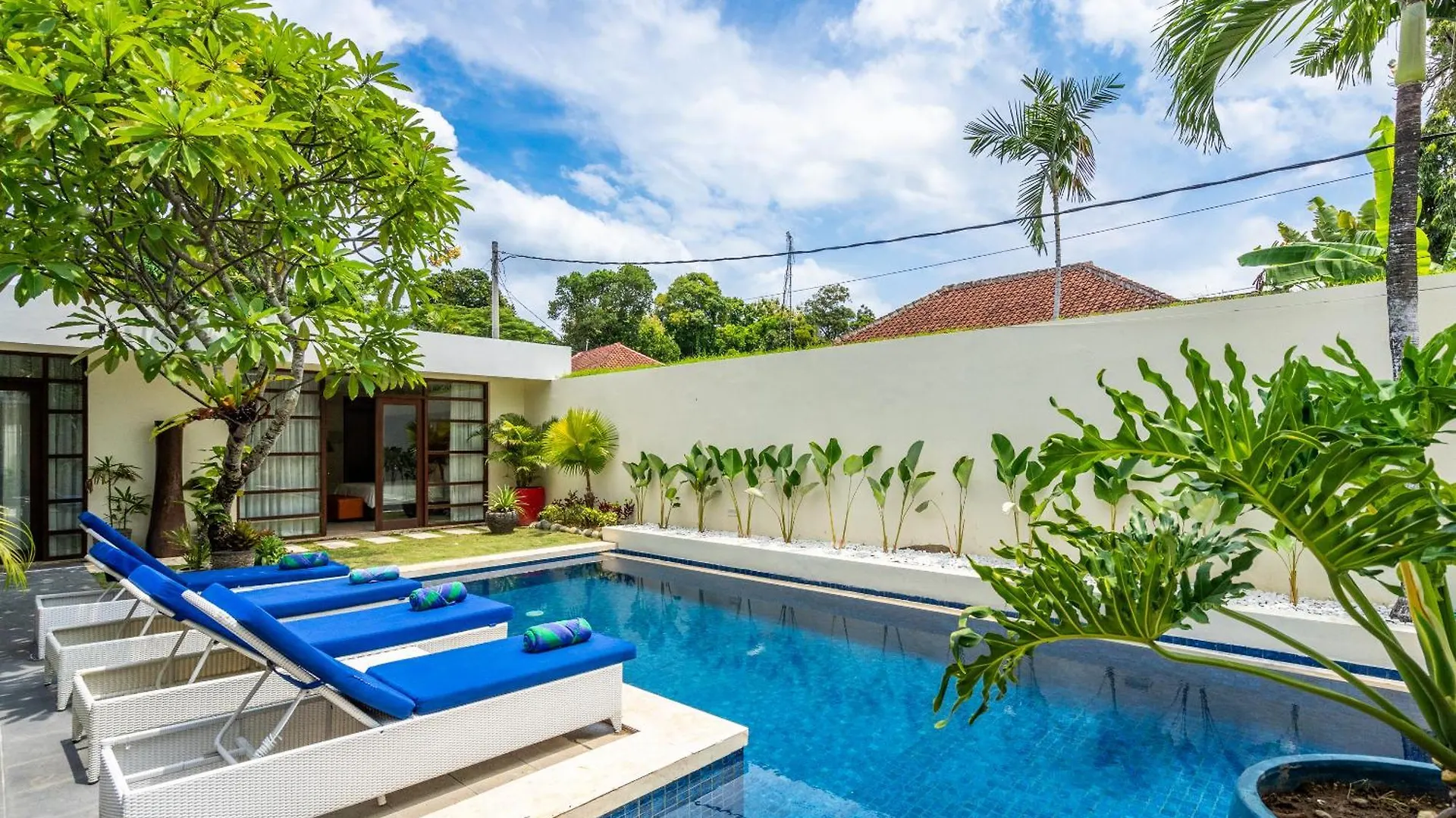 Abikaa, 4Br Lux Villa - Located In The Central Seminyak