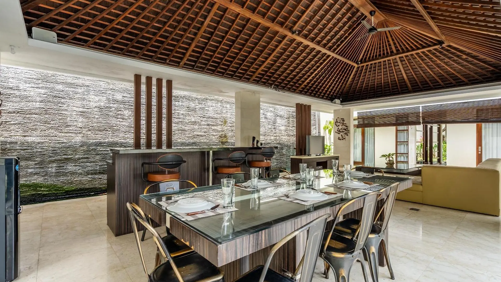 Abikaa, 4Br Lux Villa - Located In The Central Seminyak