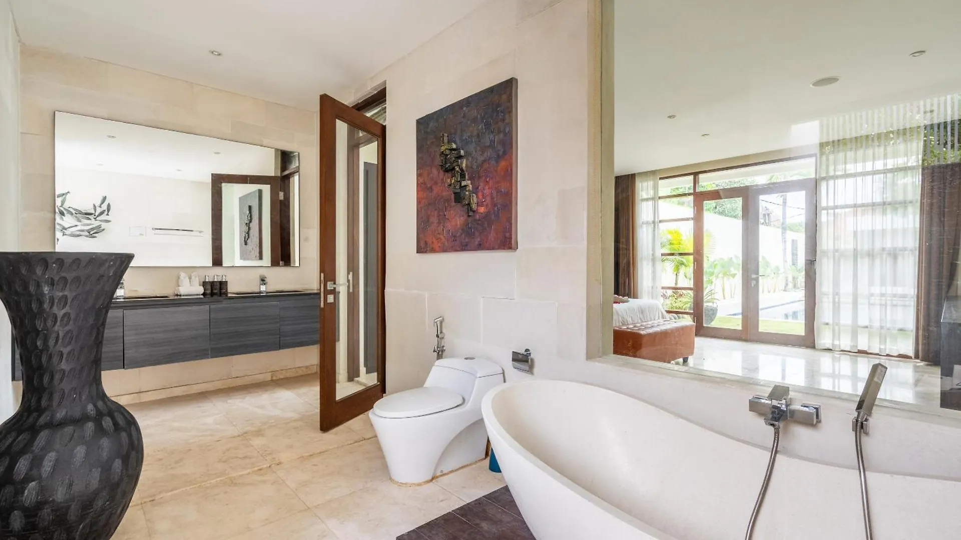 Abikaa, 4Br Lux Villa - Located In The Central Seminyak