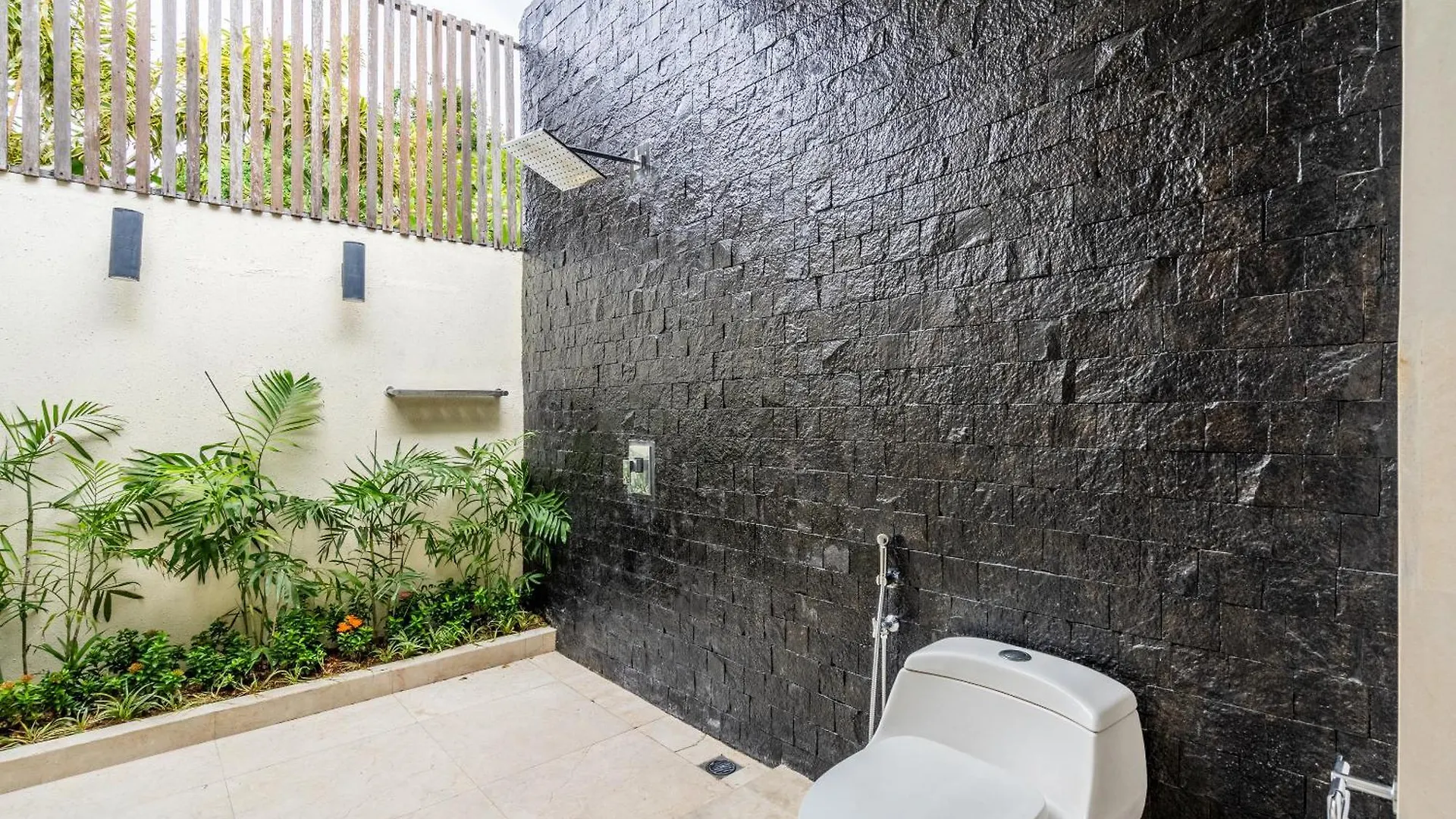 Abikaa, 4Br Lux Villa - Located In The Central Seminyak Indonesia