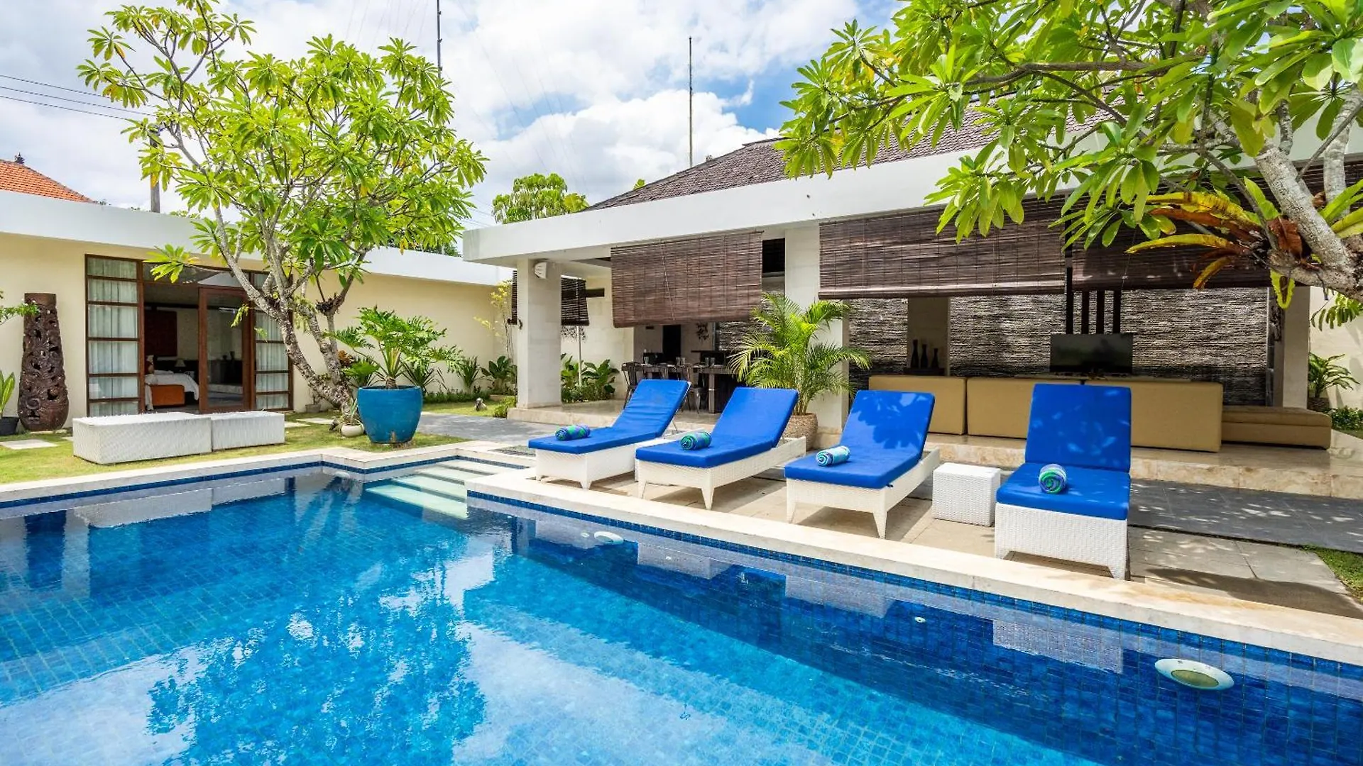 Abikaa, 4Br Lux Villa - Located In The Central Seminyak